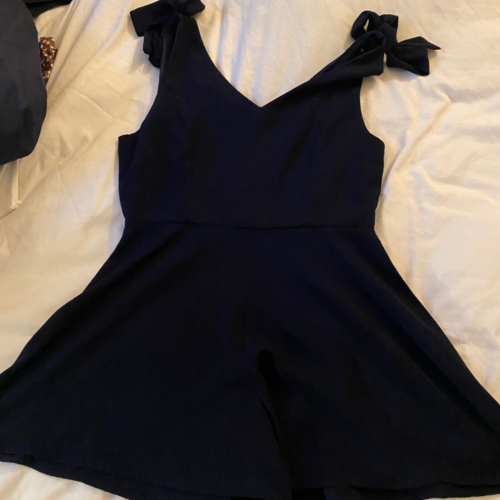 tie shoulder romper Altard state